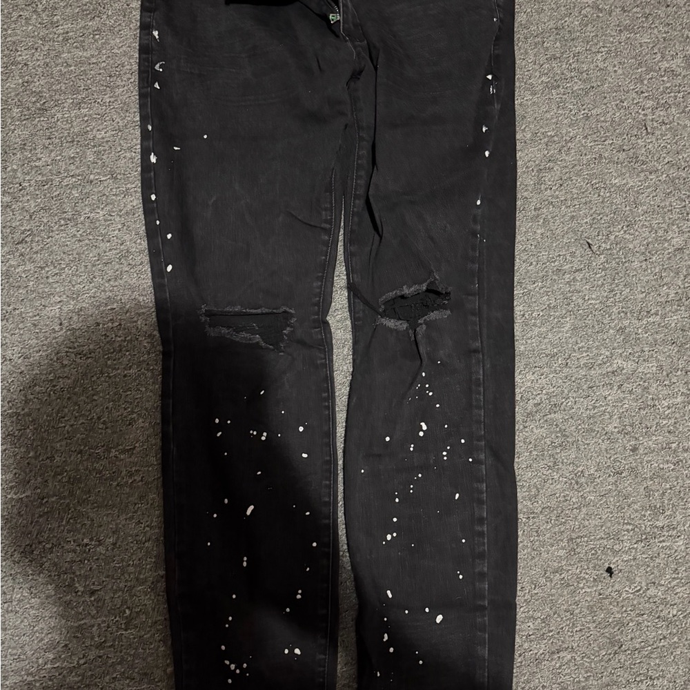 Stylish Black Distressed Jeans